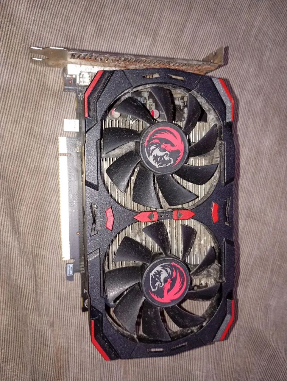Rx550 4GB, funcionando perfeitamente!