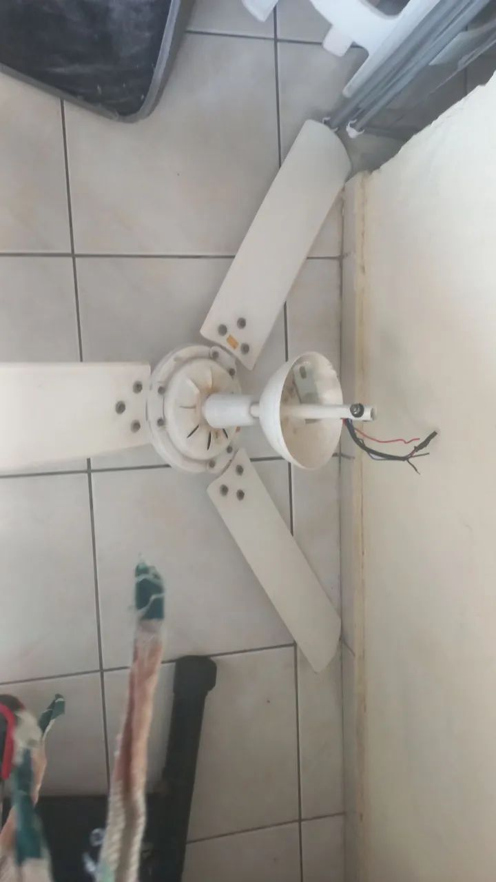 Ventilador de teto 