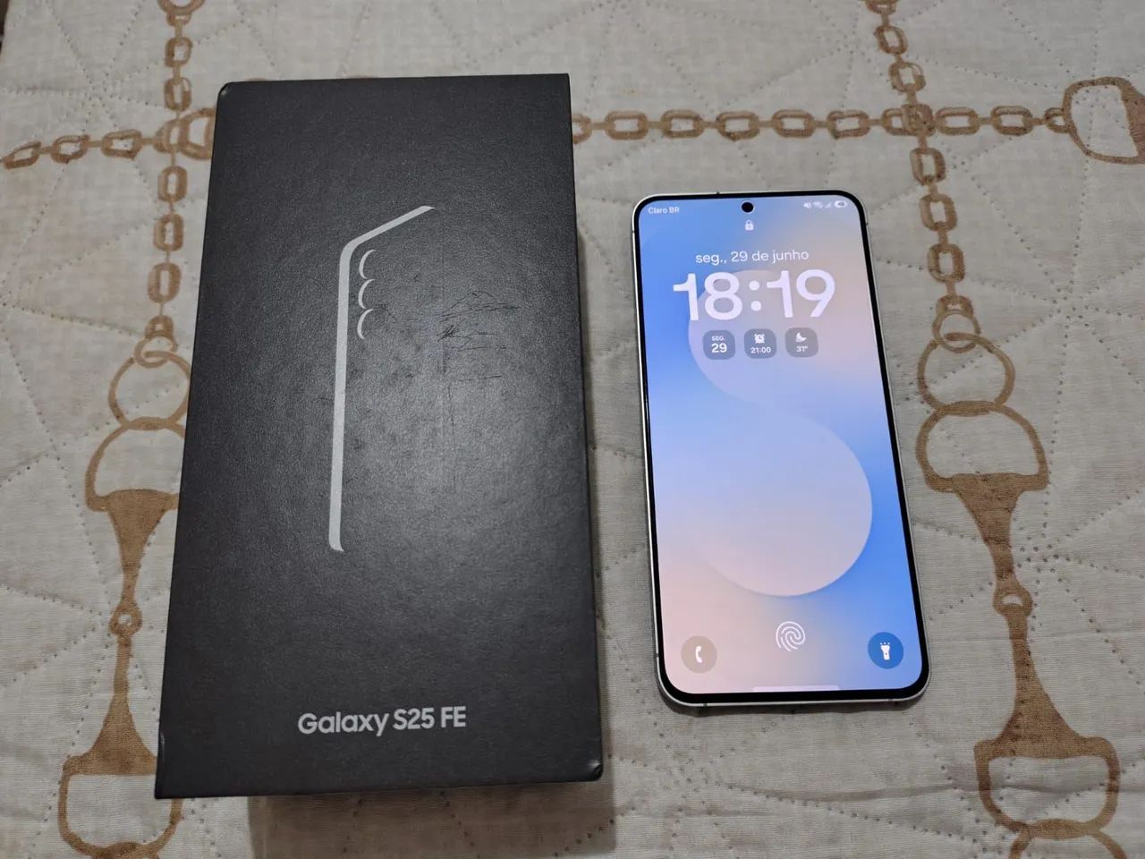 Samsung S25 FE