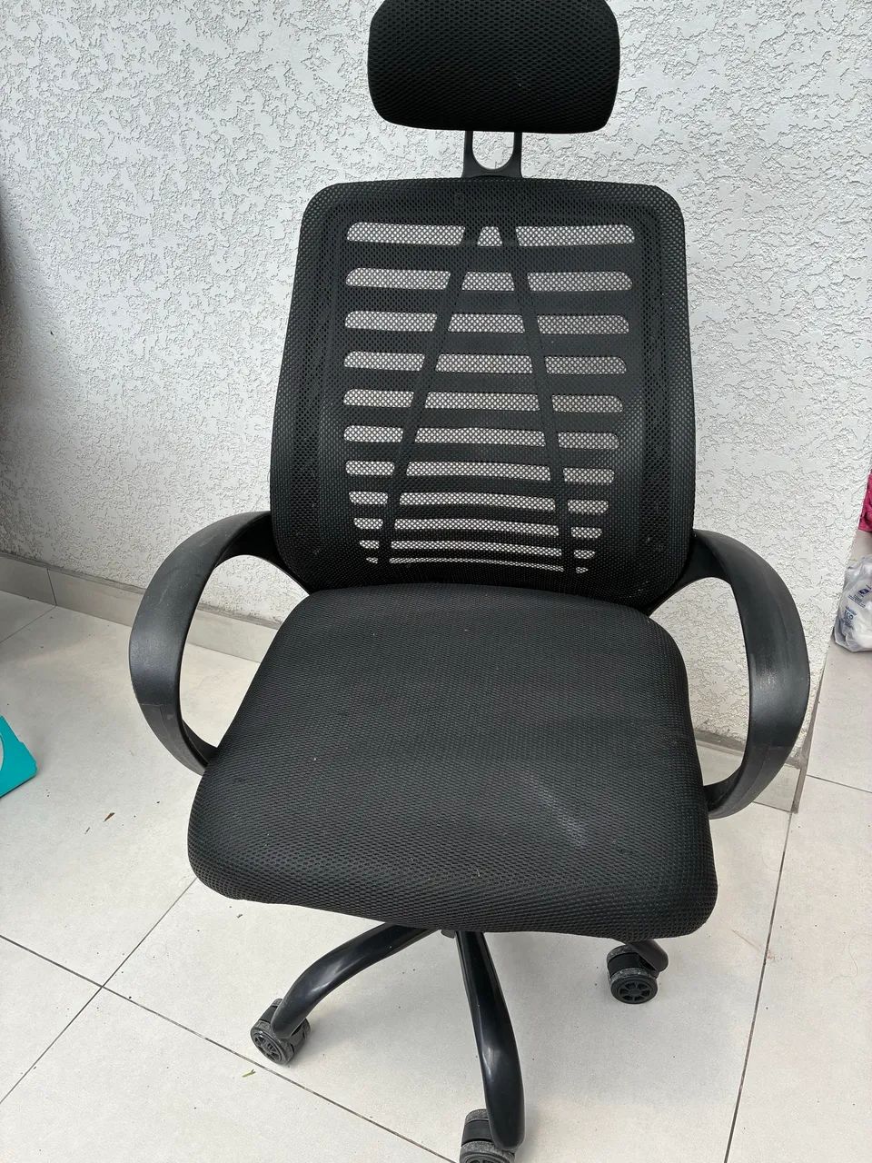 Vendo cadeira de escritório  - Foto 2