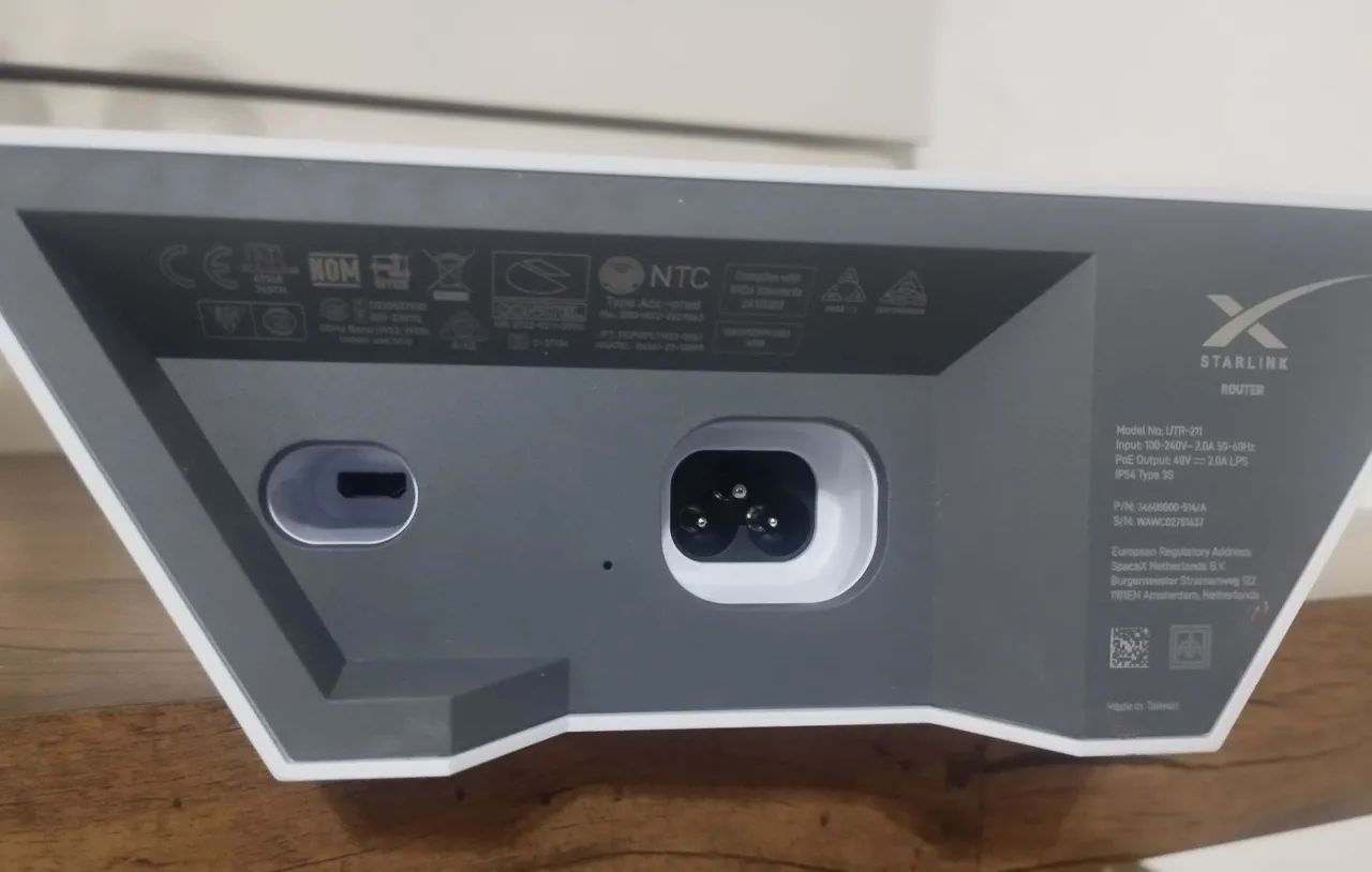 Starlink UTR 211 - Foto 2