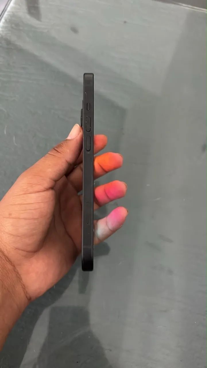 VENDO IPHONE 15 - Foto 4
