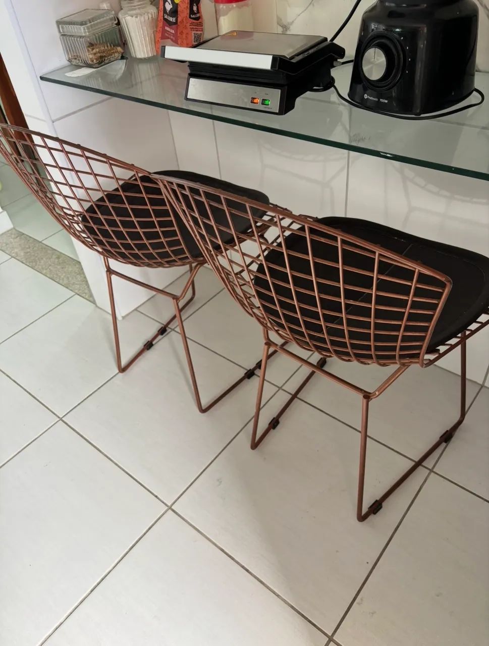 Cadeira estrutura de aço na cor cobre  - Foto 2