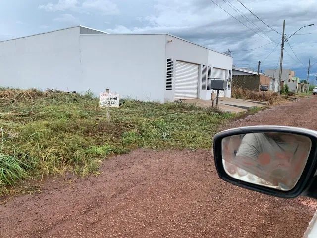 Um lote residencial  - Foto 3