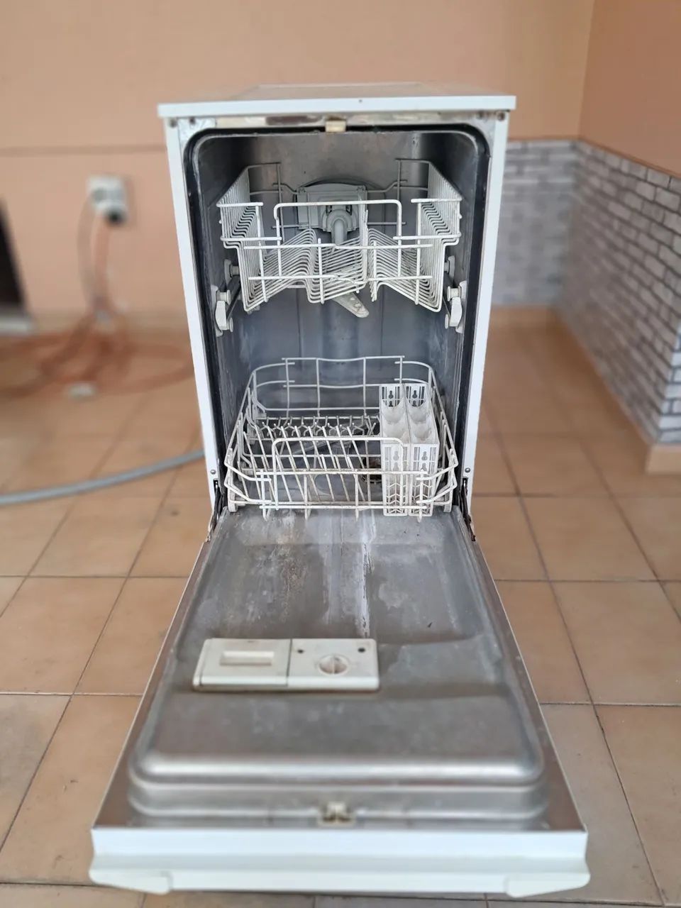 Lava louça Eletrolux 10 serviços  - Foto 4
