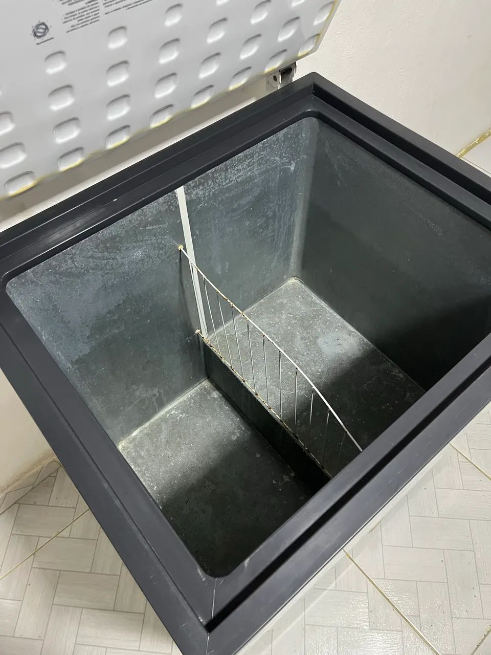 Freezer vertical Esmaltec  - Foto 4