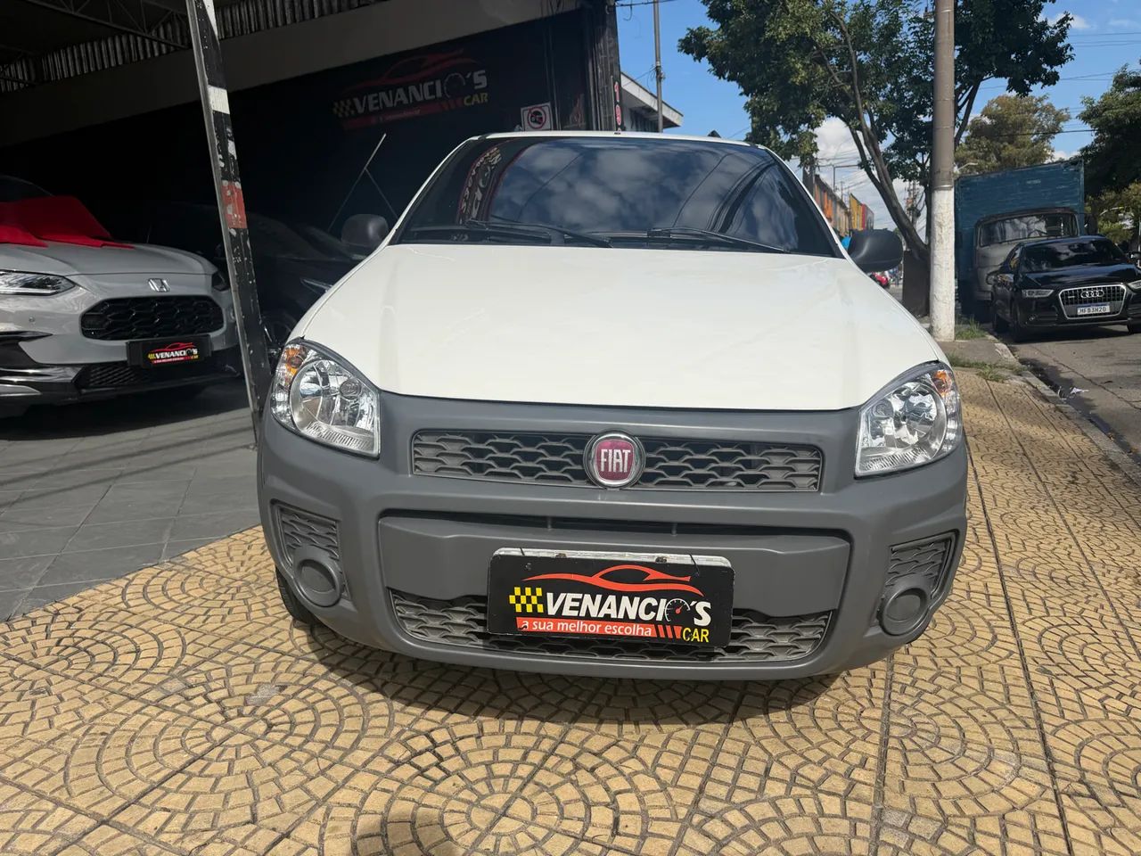 Fiat Strada 1.4 MPI Fire Flex 8V CS 2018 - Foto 2