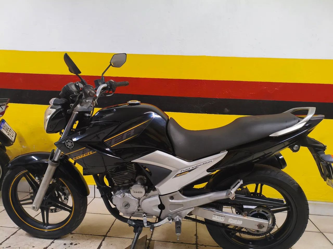 FAZER 250 2011 $12.990 - Foto 2