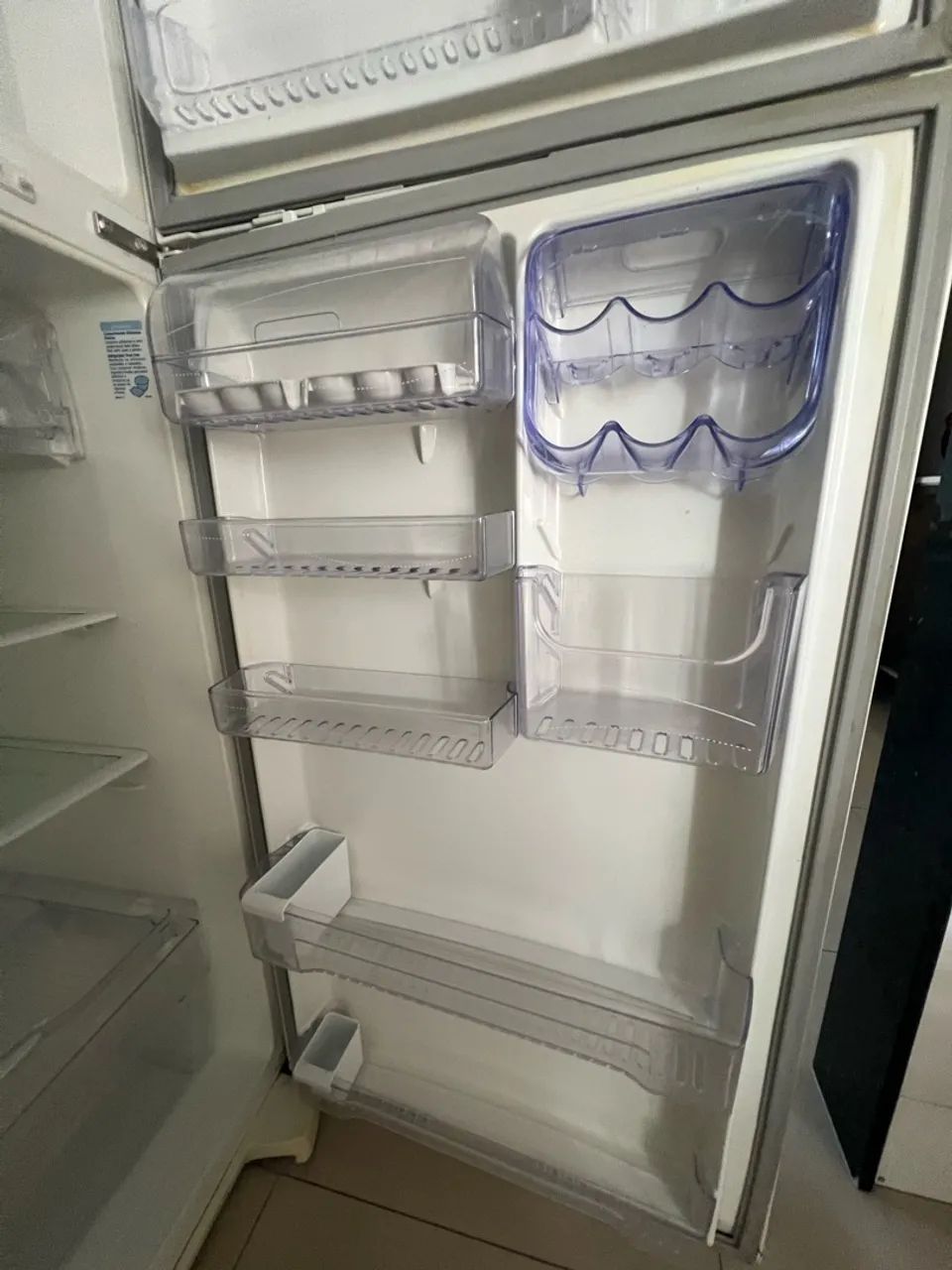 Refrigerador ELETROLUX DF46   - Foto 4