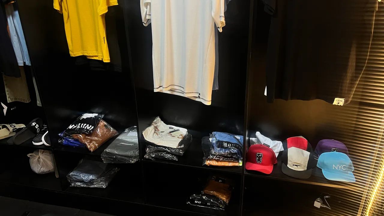 Móveis para loja de roupas + Estoque  - Foto 3