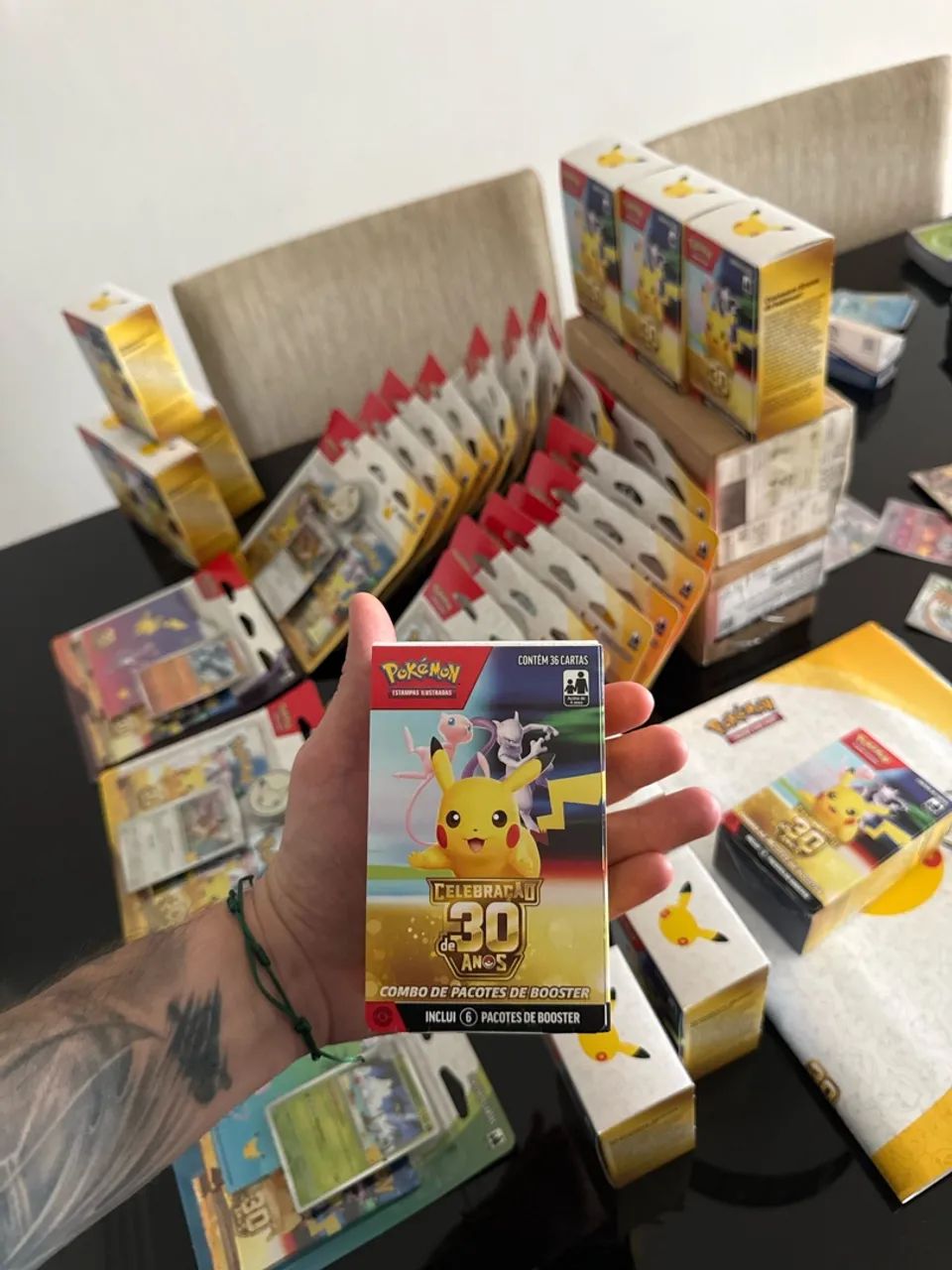 MINI BOOSTER BOX
