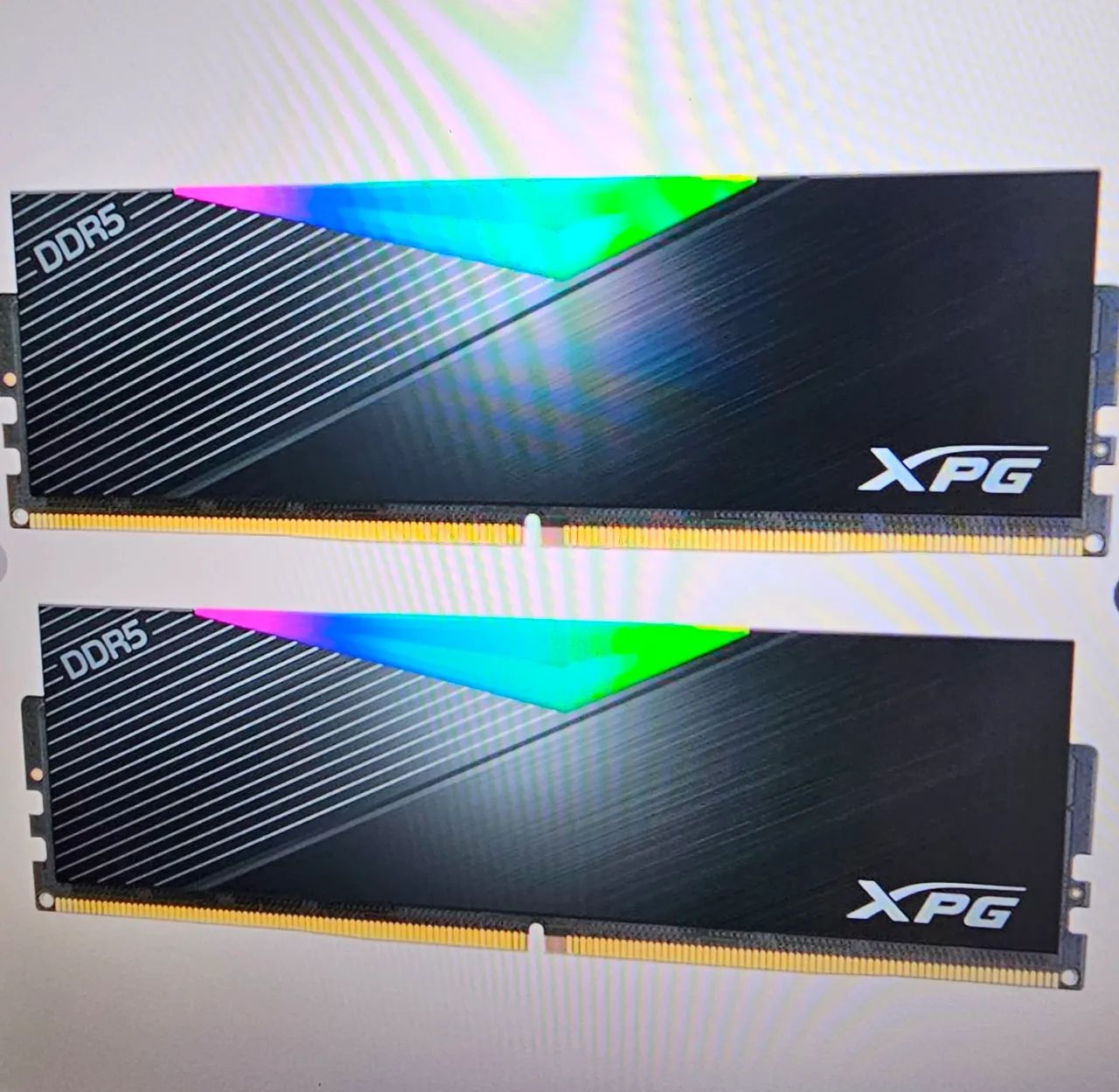 Memória XPG DDR5 32 GB 6000 MHZ SL 30 - Memória RAM - Bandeiras