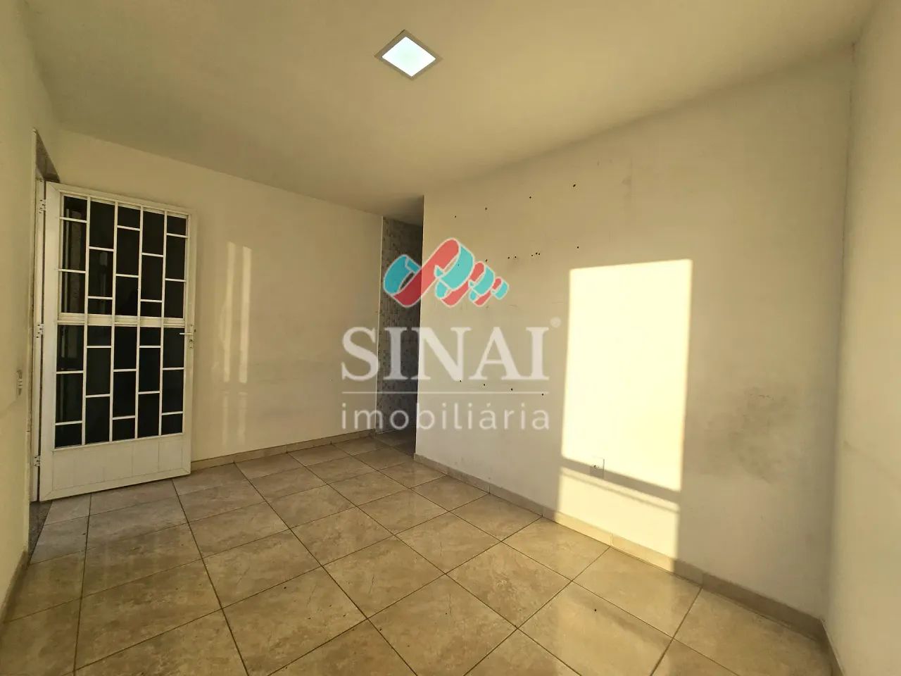 Apartamento Padrão com 2 Quartos em Vigário Geral - Foto 3