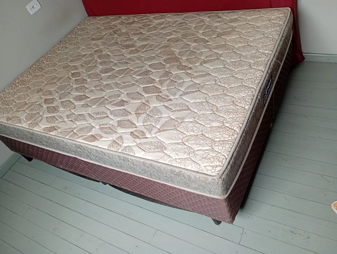 Olá estou vendendo uma cama e um guarda roupa tbm - Foto 3
