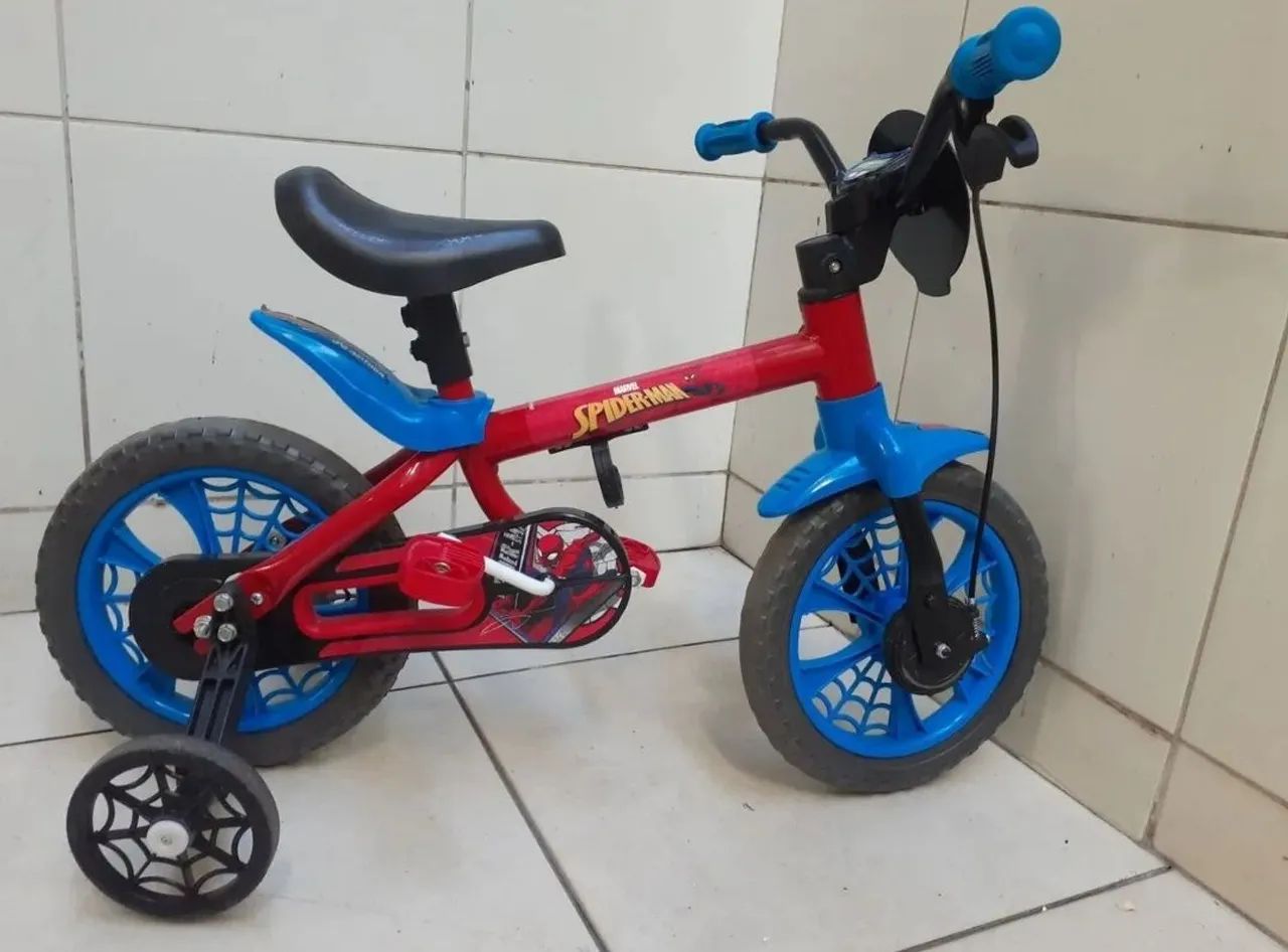 Bicicleta aro 12 Homem Aranha  - Foto 3