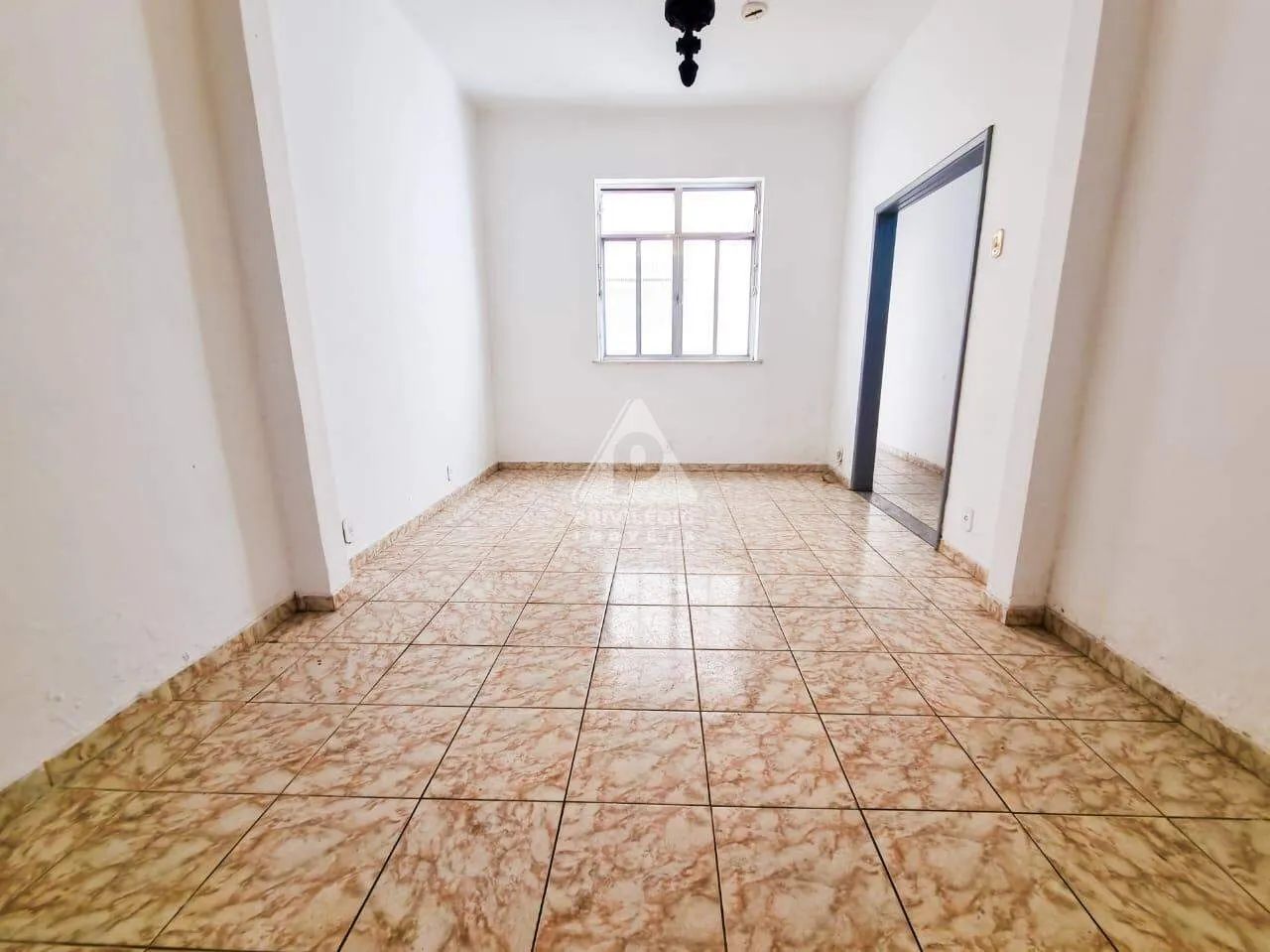 Apartamento à Venda em Botafogo 2 quartos com área externa
