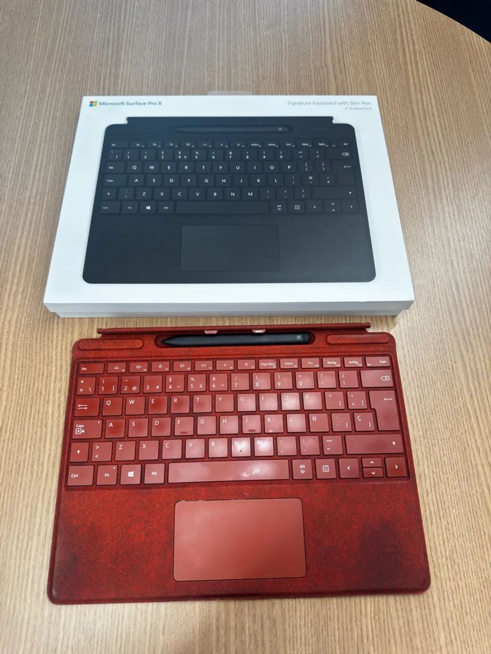 teclado sulface pro com caneta slim pen