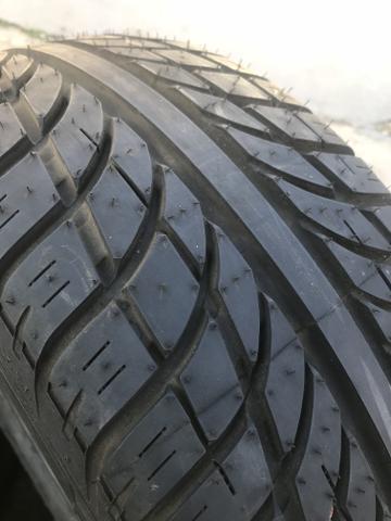 Pneu 205/50/15 pirelli novo