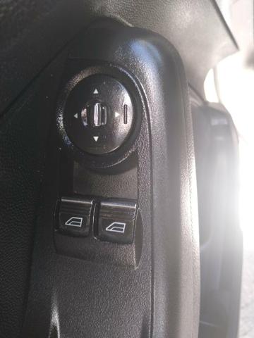 New Fiesta (2015) - Foto 10