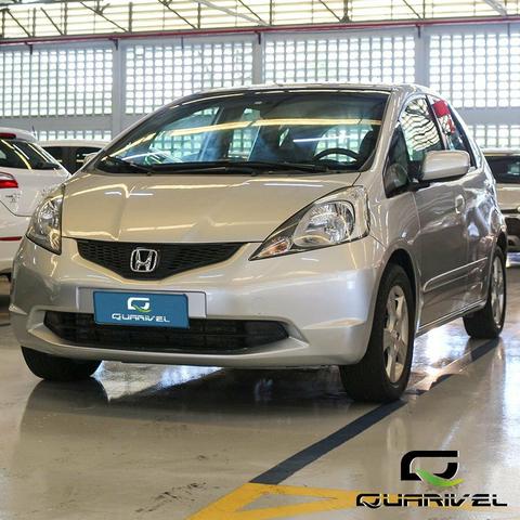 Honda fit 1.4 lx mecânico condições especias venhan conferir