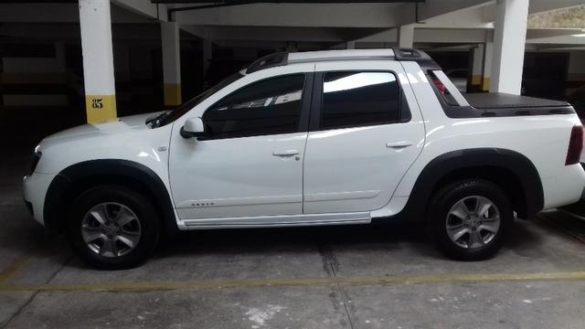 Renault Oroch 17/18 2.0 Automática - Foto 4