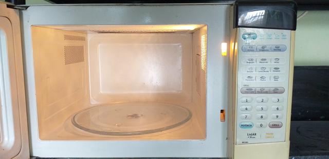 Microondas Electrolux 31L - Foto 3