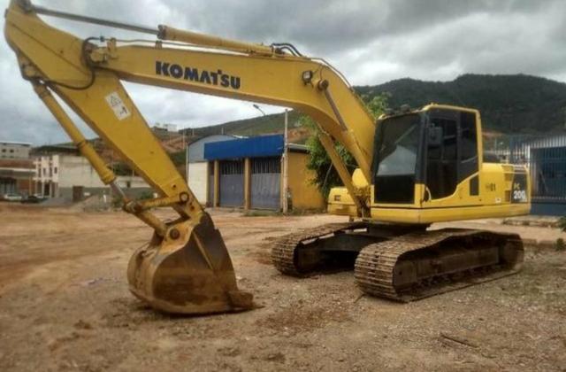 Esvadeira hidráulica pc 200 komatsu 11/11 - Foto 2