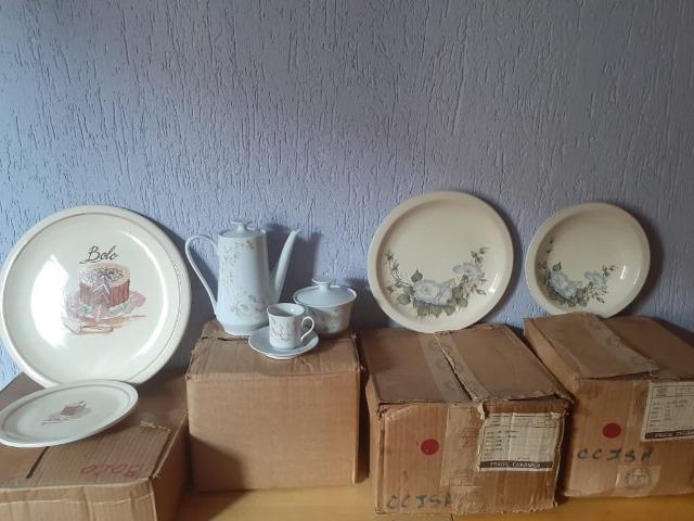 Conjunto de Porcelana Schmidt decorados - Foto 2
