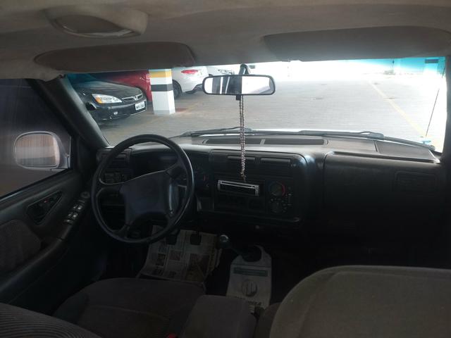 Camionete s10 4x2 turbo diesel, motor mwm 2.8 , ano 2000 - Foto 3