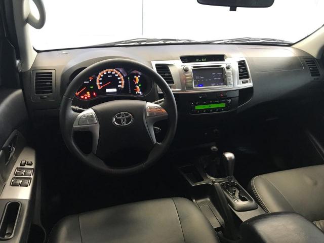 TOYOTA HILUX 2013/2014 3.0 SRV 4X4 CD 16V TURBO INTERCOOLER DIESEL 4P AUTOMÁTICO - Foto 12