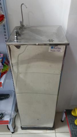 Vendo bebedouro de alumínio de pressão 127v karina