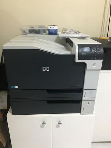 Vendo impressora HP M750 Nova