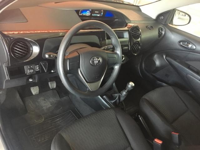 TOYOTA ETIOS 1.3 X 16V FLEX 4P MANUAL. - Foto 7