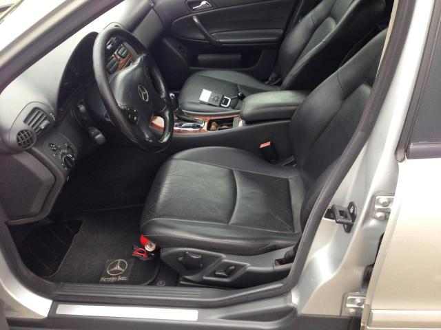 Mercedes c180 segundo dono manual e revisões desde zero - Foto 5