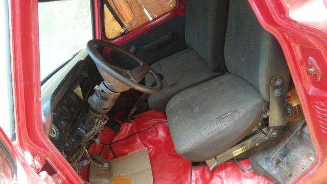Vendo F1000 Ano 86 Motor MWM - Foto 3