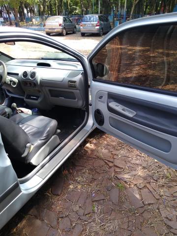 Twingo 1.0 16v Super econômico - Foto 13