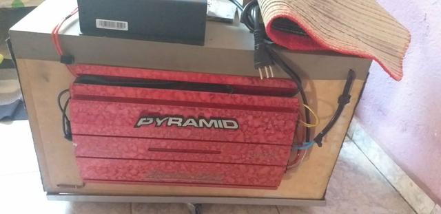 Pirâmide de 1000 watts