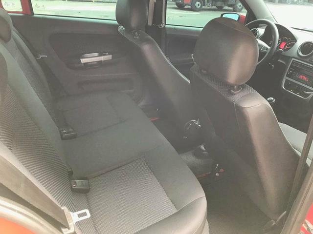 VW Voyage Trendline 1.0 2015 - Foto 12