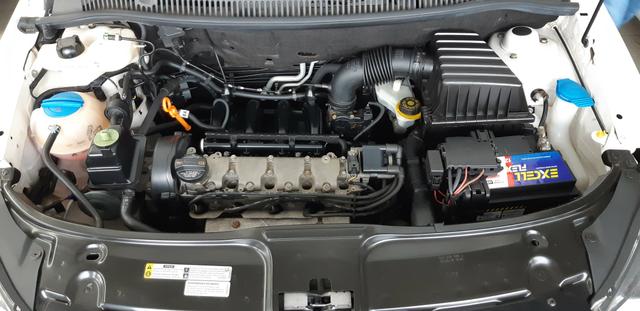 Volkswagen CrossFox 1.6 2014 41.000 km Único Dono - Foto 6