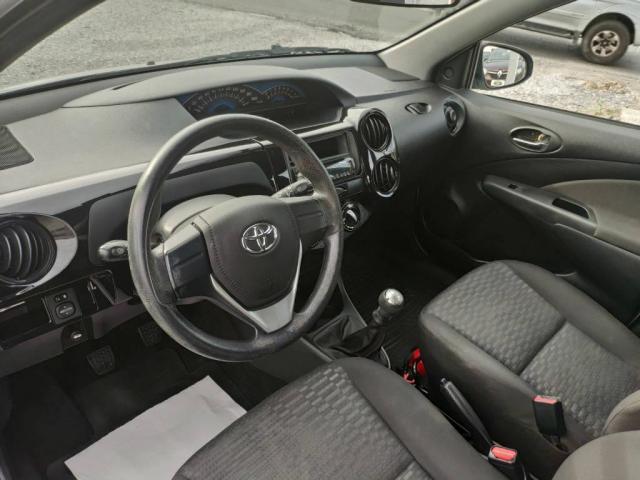 Toyota Etios X 1.3 - Foto 5