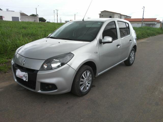 Sandero.2014.completão