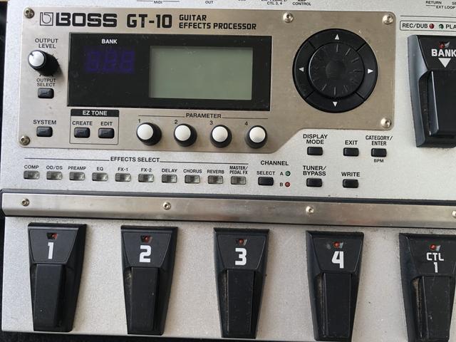 Pedaleira GT10 com case - Foto 5