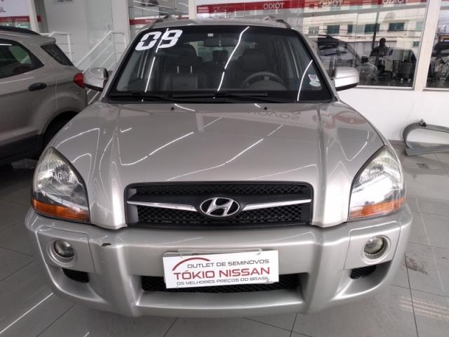 HYUNDAI TUCSON 2.0 MPFI GL 16V 142CV 2WD GASOLINA 4P AUTOMATICO. - Foto 2