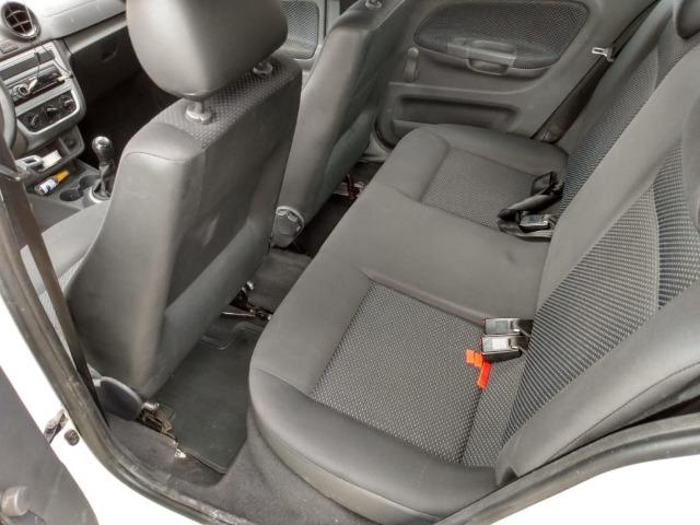 Voyage 1.6 branco MSI conservado completo emplacado 2020 - Foto 10