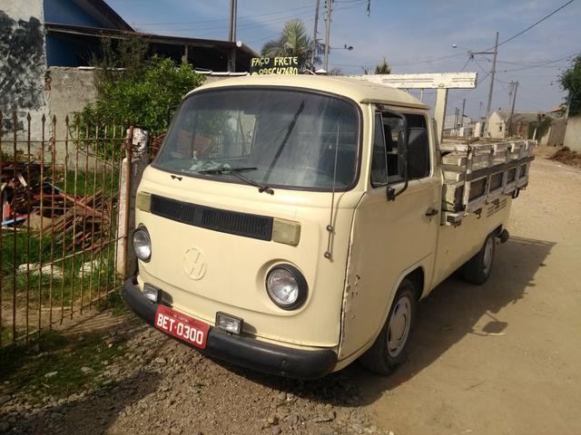 Vendo Kombi de carroceria