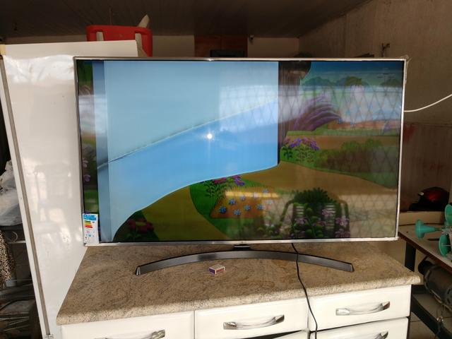 Vendo tv 55 polegadas tela trincada