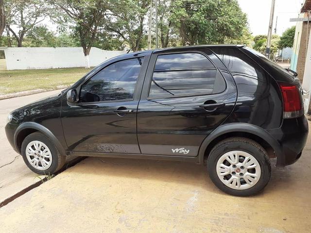 Vende um palio ano 2014 /15 valor 26.000.00 - Foto 2