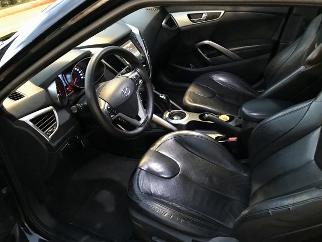 Hyundai Veloster o mais top aceito trocas menor valor - Foto 8