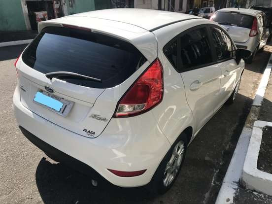 Fiesta Hatch 1.6 16V flex 4P Powershift 2015 - Foto 4