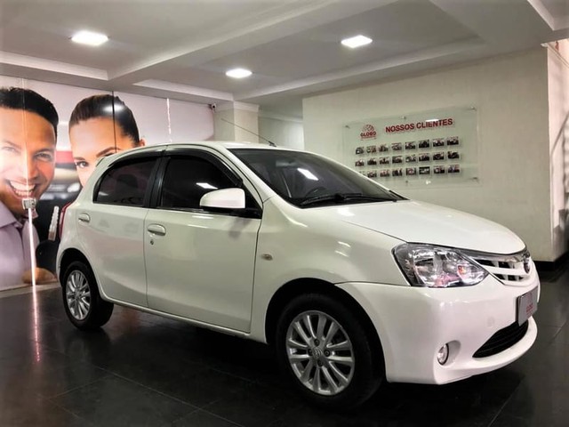 TOYOTA ETIOS HB XLS